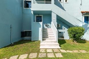 Govino Bay bliss - shared pool Vacation rental in Gouvia