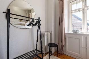 Spacious 3 Bedroom Flat in Peaceful Area Apartment in Copenhagen