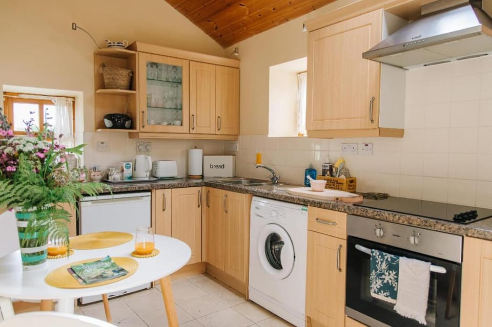 Kitts Cottage  in Redruth Apartment in England