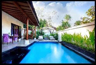 Private Pool Classic Villa Villa in Kuta