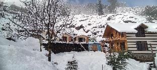 Kayal wood cottage home stay and cafe  Villa in Himachal Pradesh