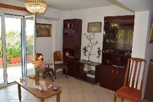 Traditional summer house in Marmari Vacation rental in Euboea