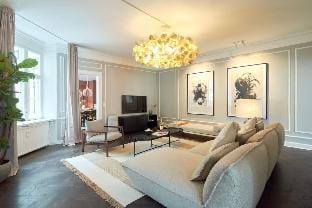 Stylish Spacious Flat w 3BR in Copenhagen City Apartment in Copenhagen