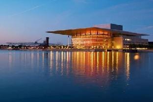 Stylish 2BR w Private Balcony in CPH City Centre Apartment in Copenhagen
