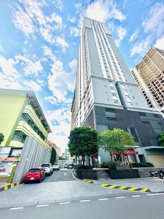 Fuji - Central D1 City View SOHO 20th Floor Apartment in Ho Chi Minh City