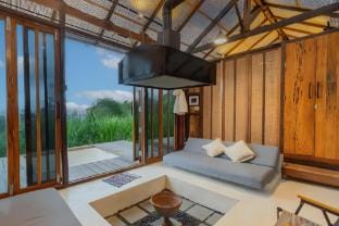 Amazing 2BR Villa with Open Air Hot Tub & View Villa in Bali