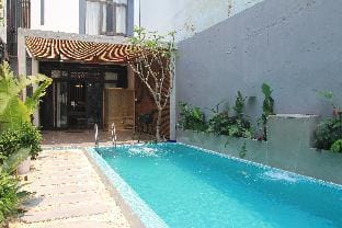 Big Pool Villa 6 Bedrooms Near My Khe Beach Villa in Da Nang