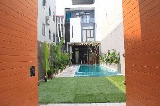 Big Pool Villa 6 Bedrooms Near My Khe Beach Villa in Da Nang
