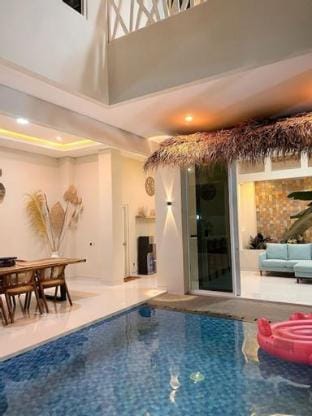 Sampai Villa Urbanica Vacation rental in Special Region of Yogyakarta