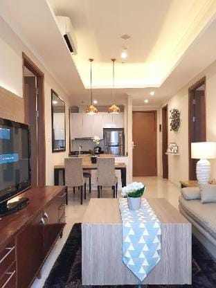 APARTEMEN TAMAN ANGGREK 2BR CONDOMINIUM Apartment in Jakarta