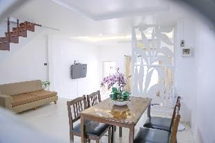 Donmueng-Saimai,บ้านหลังใหญ่, Free wifi ใกล้เมือง Vacation rental in Bangkok