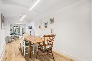 Hububb Luxury Queen's Gate Garden Apartment in City of Westminster