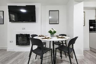 Hububb Luxury Little Venice Apartment in City of Westminster