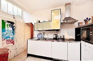 Funky studio in trendy area Vacation rental in London Borough of Islington