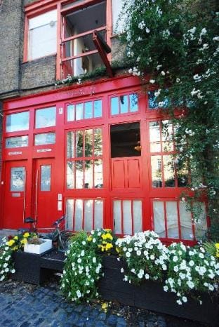Framery 4 Apartment in London Borough of Islington