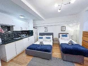 Cosy 3BR Flat in Little Venice near Hyde Park Apartment in City of Westminster