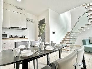 Macrolink Medini• 2Bedroom Duplex 6pax/Balcony Vacation rental in Johor