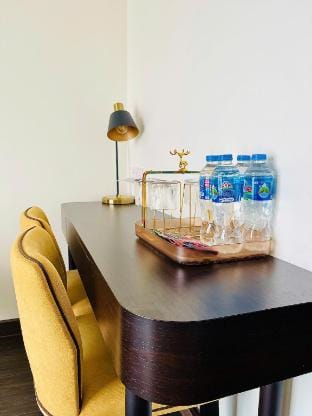 Homestay Sapphire ha long 2 bedrooms 1 bathroom Apartment in Laos