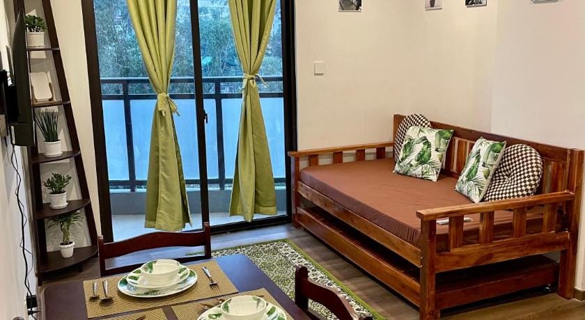 Pine Stay Studio Deluxe Suite Hotel in Baguio