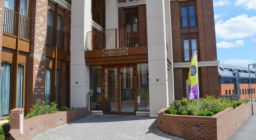 Spacious 1 Bed Luxury St Albans Apartment - Free Apartment in St Albans
