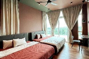 Legoland @ OneMedini Hub (14 pax) by UCoMeHomestay Apartment in Johor