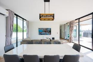 T&B พูลวิลล่า Villa in Hua Hin District