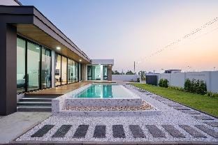 T&B พูลวิลล่า Villa in Hua Hin District