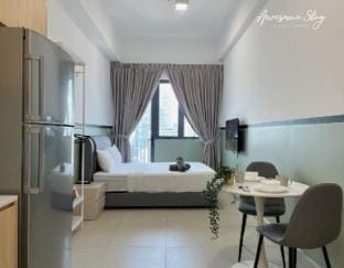 Spectacular KLCC view Studio@Colony Infinitum Vacation rental in Federal Territory of Kuala Lumpur