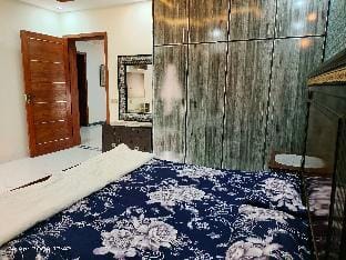 2 bedrooms Independent apartment  Apartment in Lahore