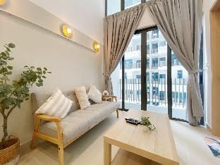Stunning and Amazing 1BR Loft @Colony@Infinitum Vacation rental in Federal Territory of Kuala Lumpur