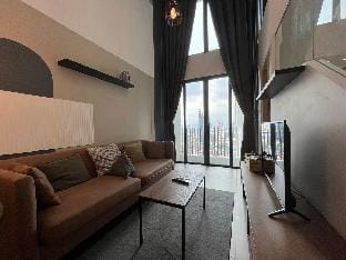 Classy 1 bedroom Duplex@KlccView Pool@Colony Vacation rental in Federal Territory of Kuala Lumpur