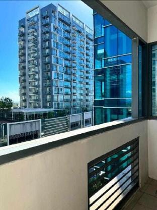 MACTAN NEWTOWN ONE BEDROOM  SEAVIEW  Apartment in Lapu-Lapu City