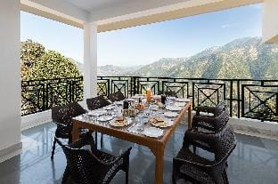 Lion's Den 3BD Garden Wing Ramgarh Villa in Uttarakhand