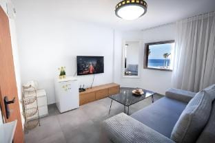 Sea and sunshine apartment ? Vacation rental in Center District
