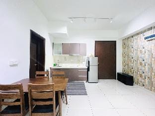 Garden and Pool View 1BR Suite@Regalia@PWTC Vacation rental in Federal Territory of Kuala Lumpur