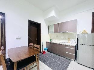 Garden and Pool View 1BR Suite@Regalia@PWTC Vacation rental in Federal Territory of Kuala Lumpur