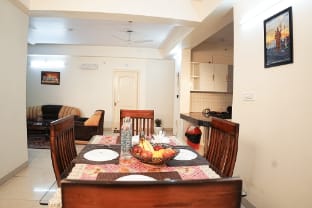 Free Breakfast & Kitchen | Near Ekana Stadium Apartment in Lucknow