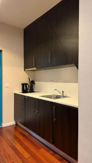 Large Modern Studio close to the Eiffel Tower Apartment in Paris