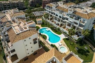Nice apt balcony pool view close to Duquesa Go Apartment in San Luis de Sabinillas