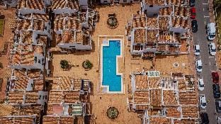 Beachhouse 15m beach  sea Duquesa Manilva Anda Apartment in Costa del Sol