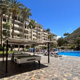 Pool view studio in Los Cristianos Apartment in Los Cristianos
