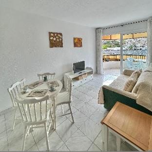 Apartment in Torres Del Sol,Los Cristianos (K112) Apartment in Playa de las Americas
