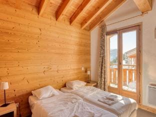 Snowy Chalet w Views Vacation rental in Arâches-la-Frasse