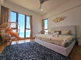 UN1 36 Karaoke Seaview Sunrise Jazz 5 min Gurney海景 Apartment in Penang