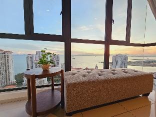 UN32 Lux Seaview Sunrise Jazz 5 min Gurney海景 Apartment in Penang