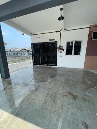 RumahPasang@Teluk Kemang Fully Aircond Muslim Only Vacation rental in Port Dickson
