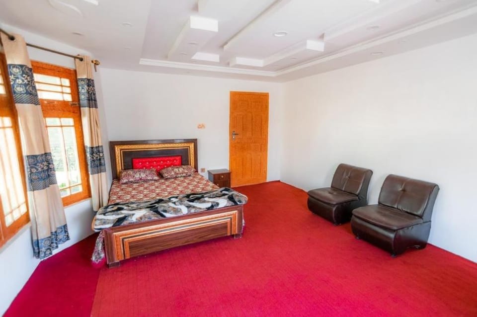 Royal Guest House Hotel in Pakistan