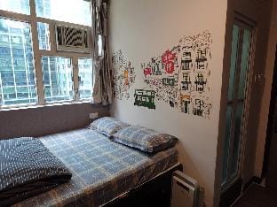 Double room with private bathroom near Jordan MTR Apartment in Hong Kong