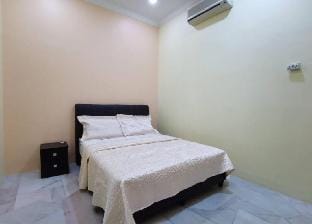 IPOH HomeStay BeSHINE 6R5B 13ppl Taman Wang Vacation rental in Ipoh