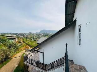 Hilltop Cottage Villa in Nuwara Eliya